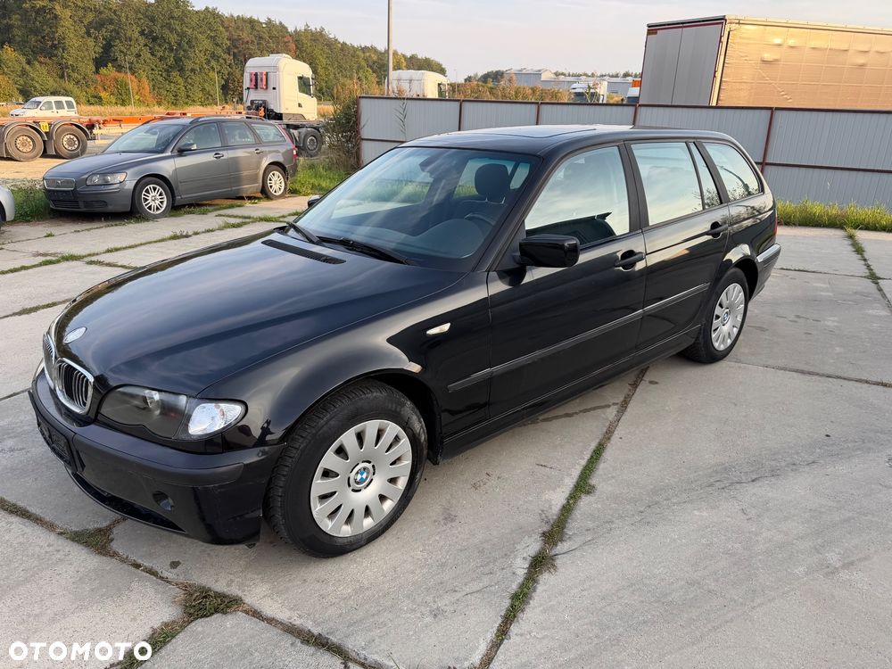BMW Seria 3 318i - 7