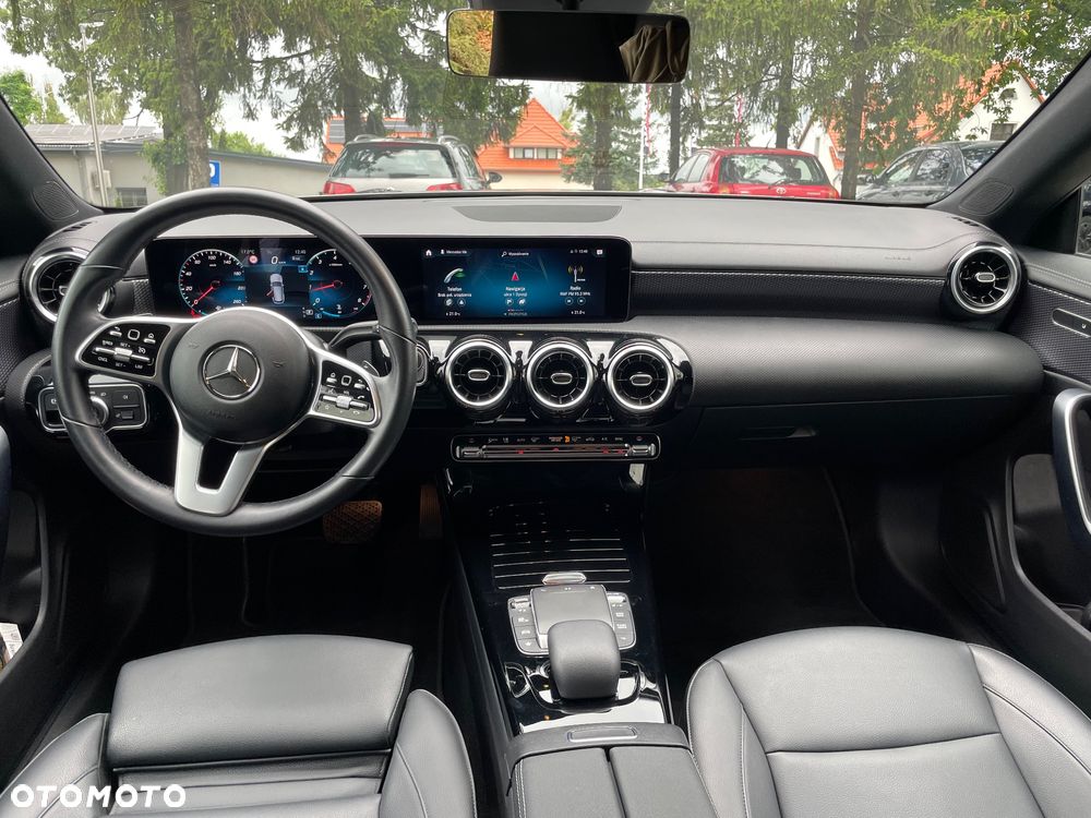 Mercedes-Benz CLA 200 7G-DCT Edition 2022 - 10