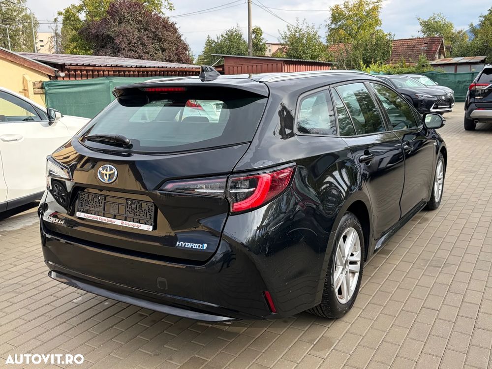 Toyota Corolla 1.8 HSD Business - 3