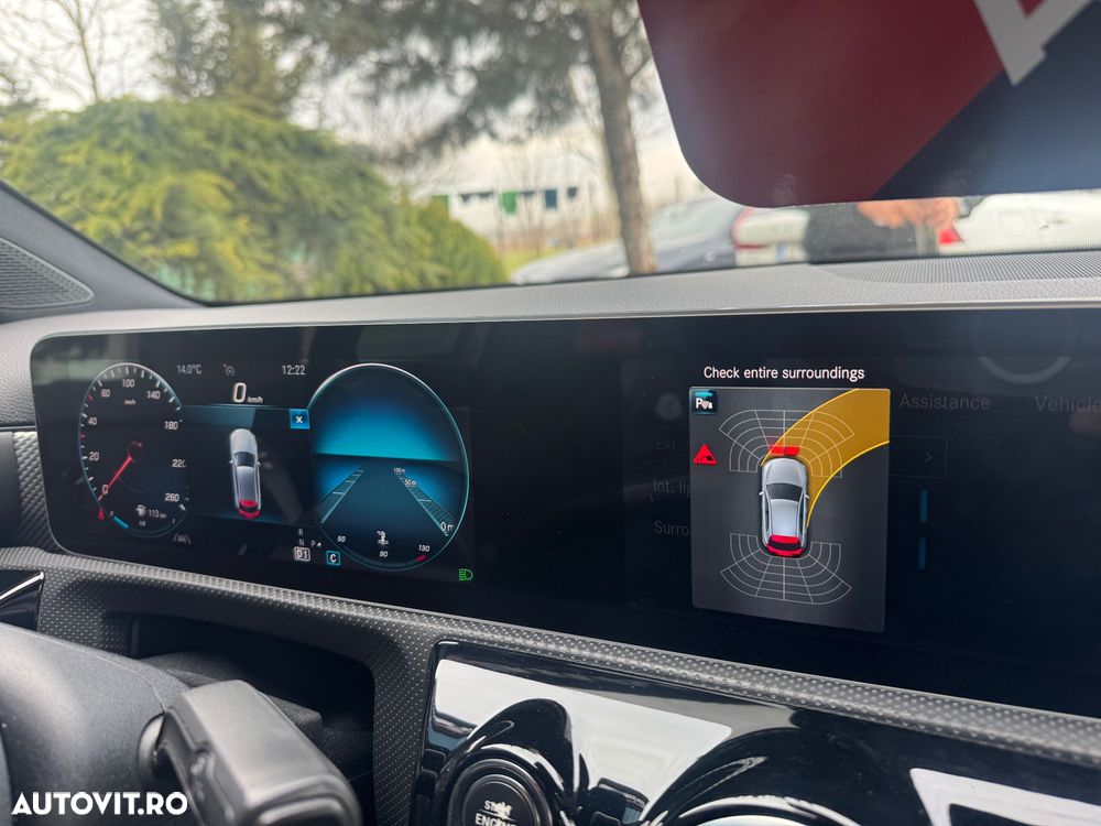 Mercedes-Benz A 180 d 7G-DCT - 13