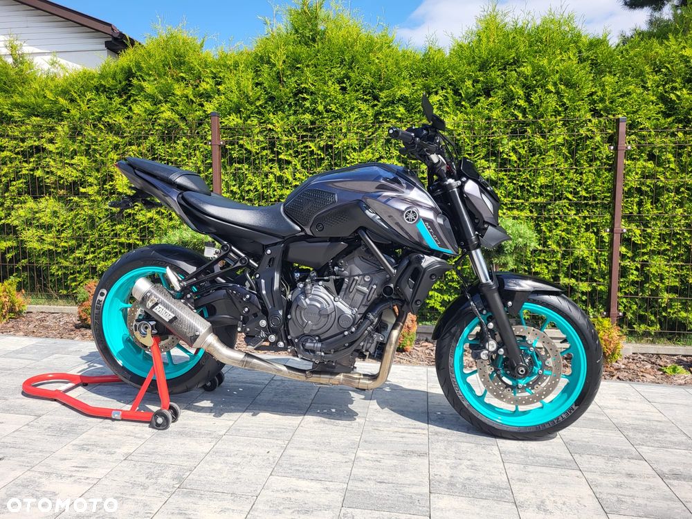 Yamaha MT - 6