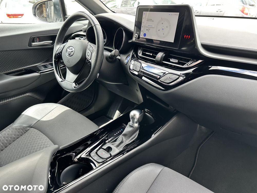 Toyota C-HR 1.8 Hybrid GPF Style - 25