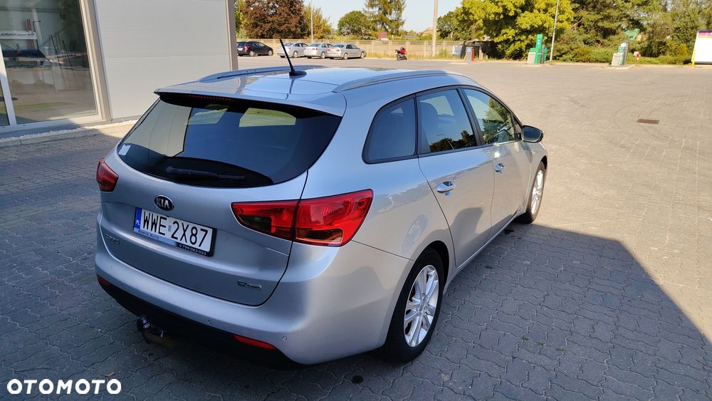 Kia Ceed 1.6 GDI Business Line - 3