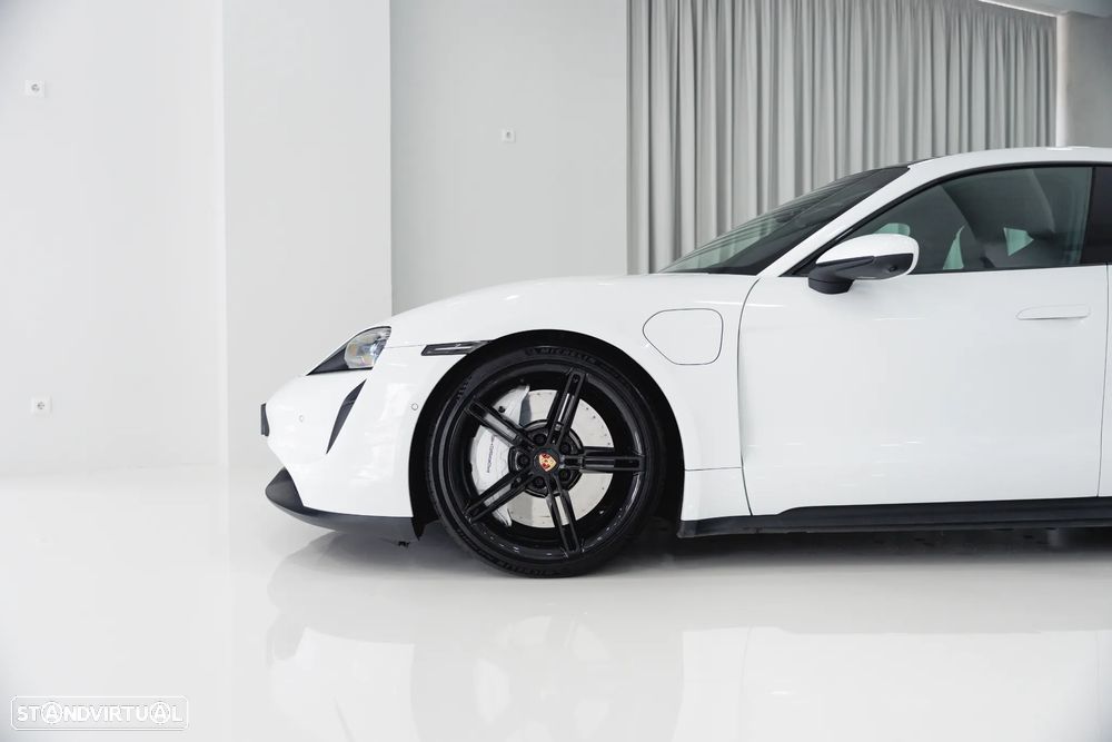 Porsche Taycan 4S Bateria Performance Plus - 13