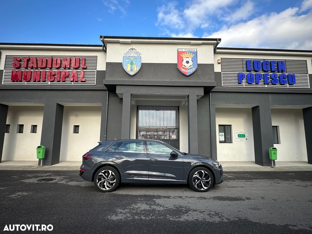 Audi Q8 e-tron 50 quattro S Line - 15