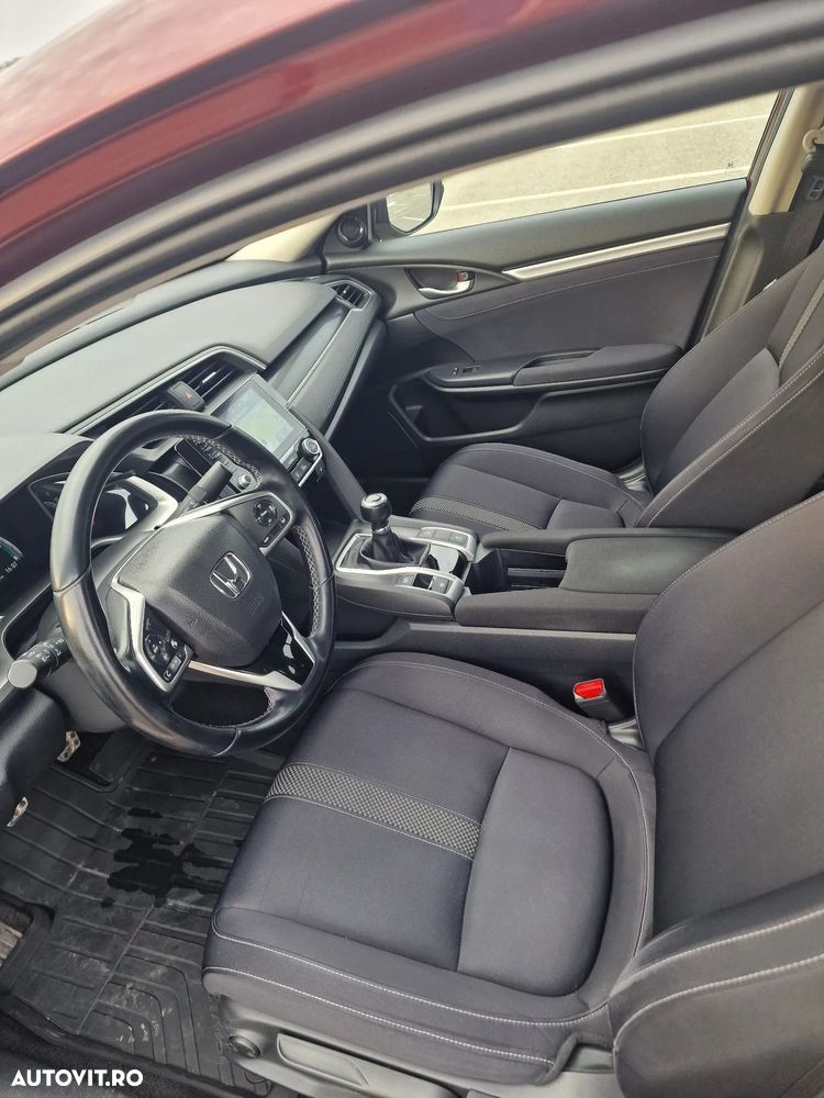 Honda Civic 1.5 VTEC Turbo Elegance Navi - 9