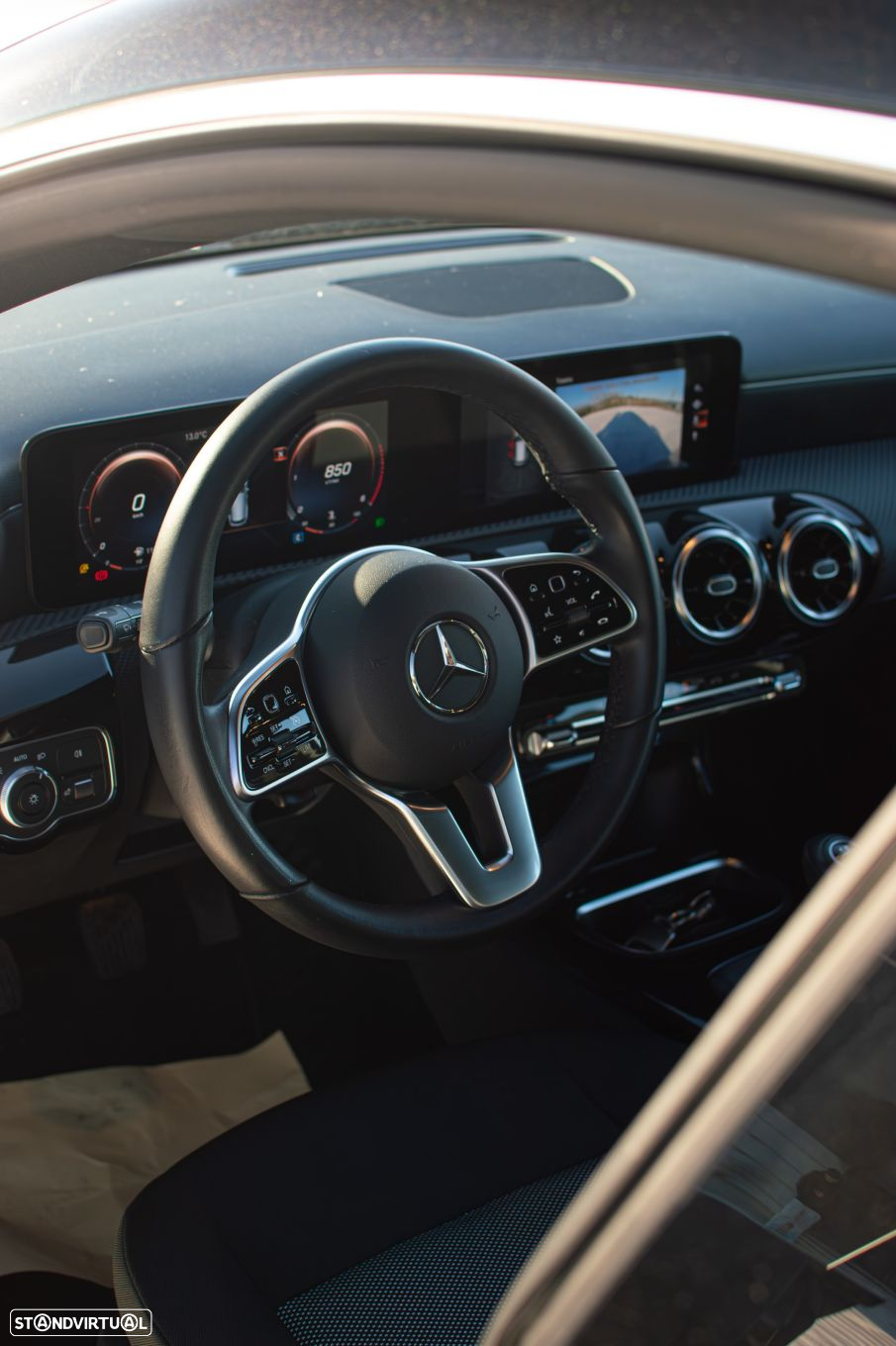 Mercedes-Benz CLA 180 - 21