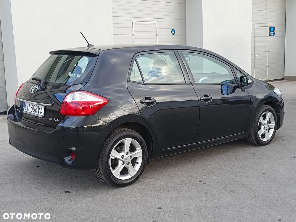 Toyota Auris 1.6 Life+ - 3