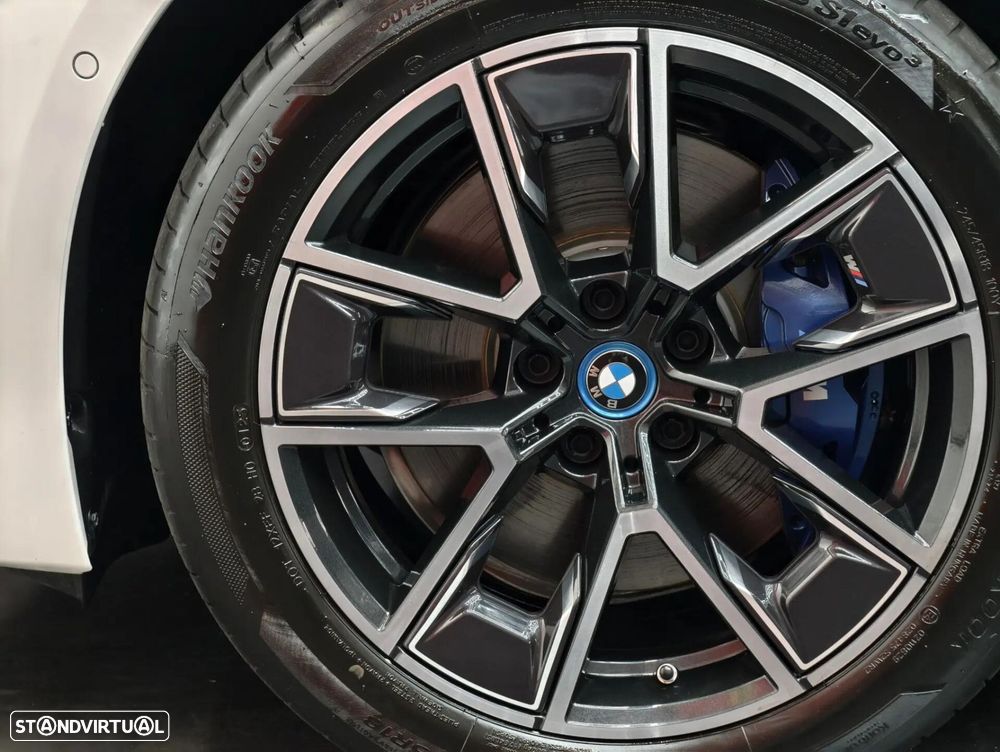 BMW i4 eDrive40 Pack Desportivo M Pro - 7