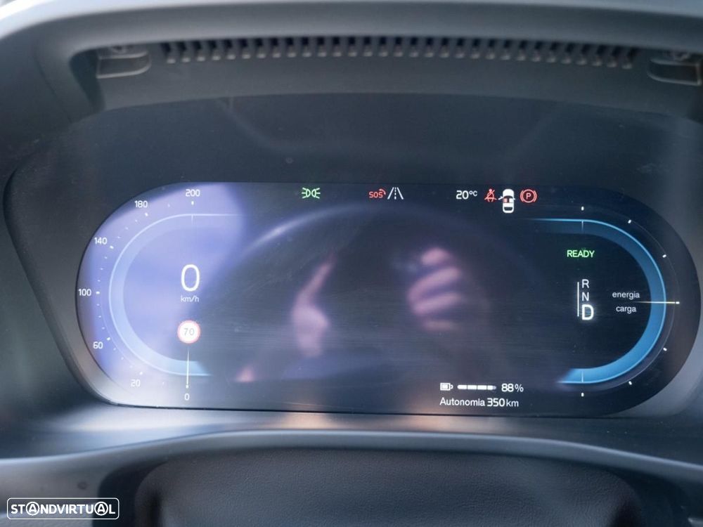 Volvo XC 40 Recharge Pro - 32