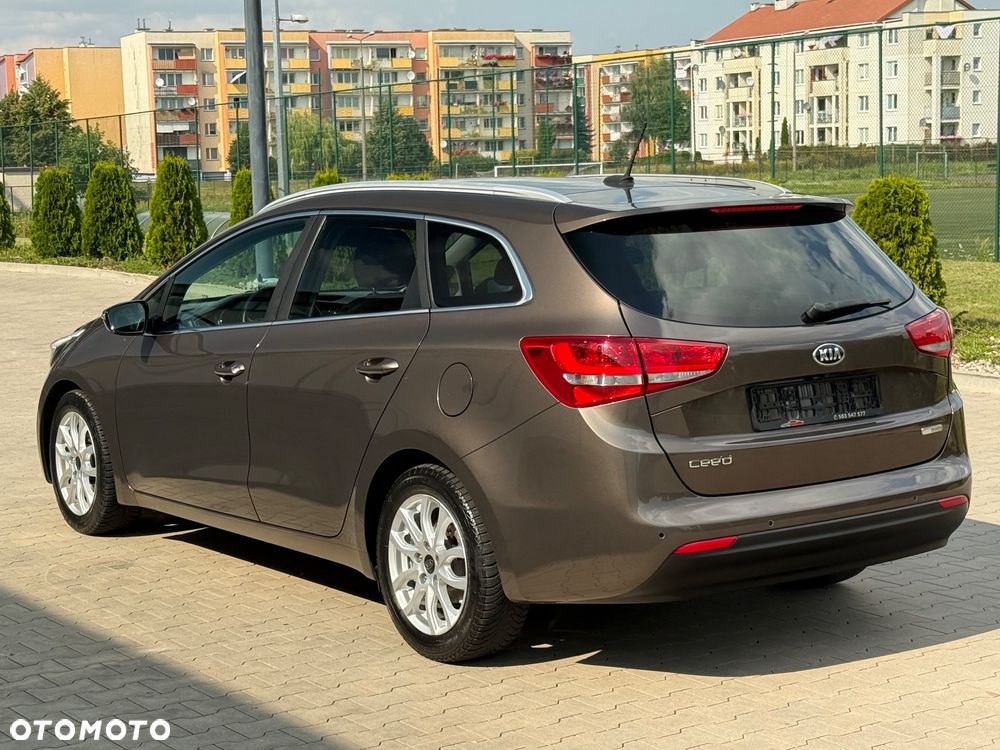 Kia Ceed 1.6 GDI Platinum Edition - 14