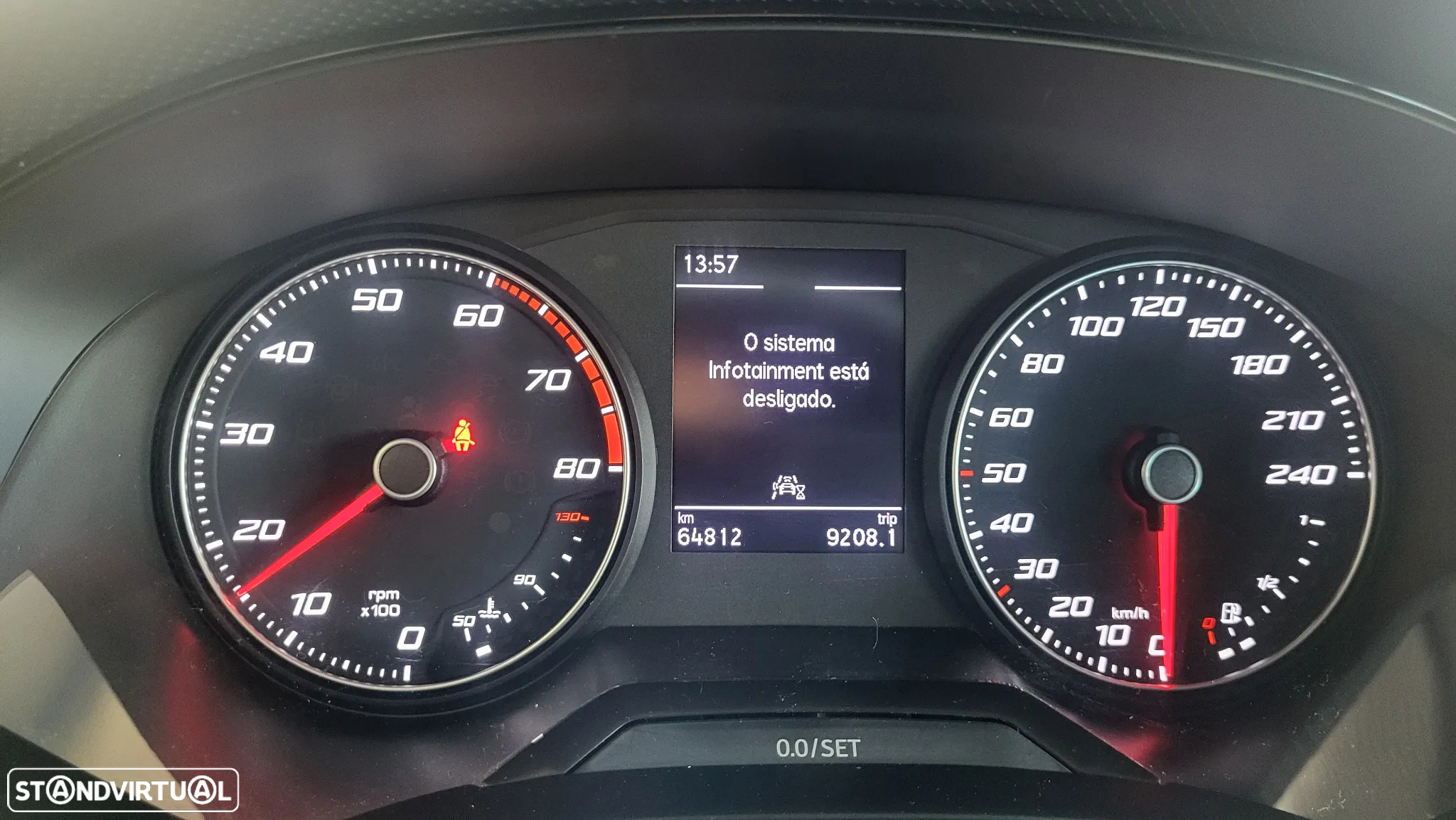 SEAT Arona 1.0 TSI FR - 24