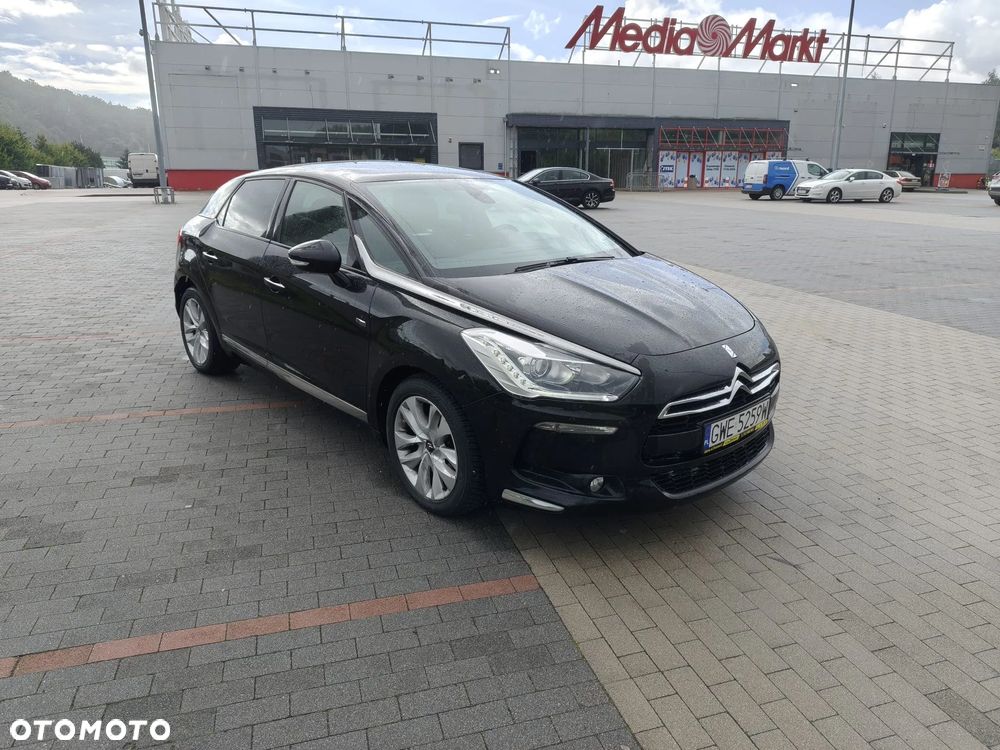 Citroën DS5 HDi 165 SportChic - 2