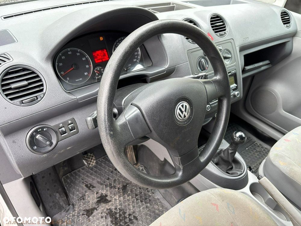 Volkswagen Caddy - 11