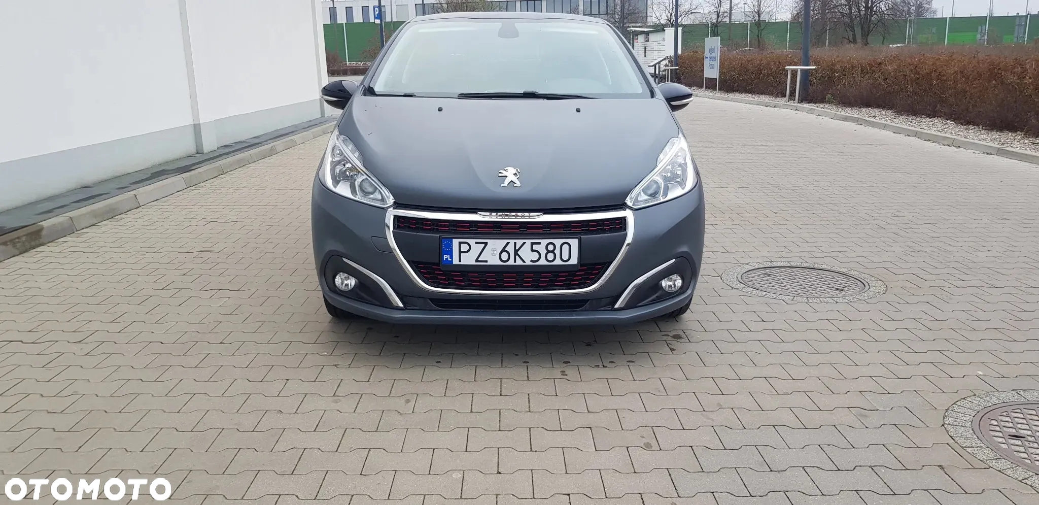 Peugeot 208 PureTech 110 Stop&Start XY - 9