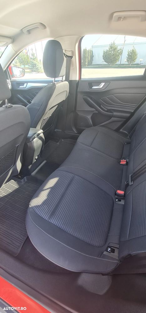 Ford Focus - 5