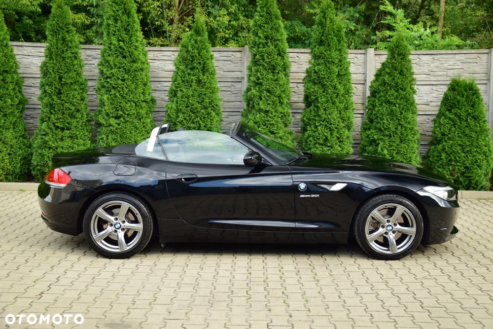 BMW Z4 sDrive30i - 13