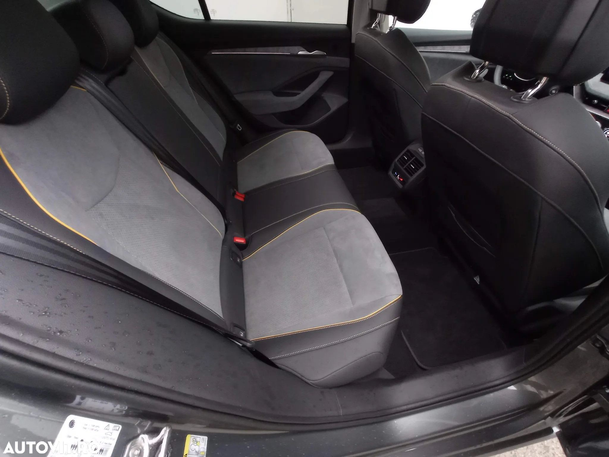 Skoda Superb 2.0 TDI 150 CP DSG Selection - 21