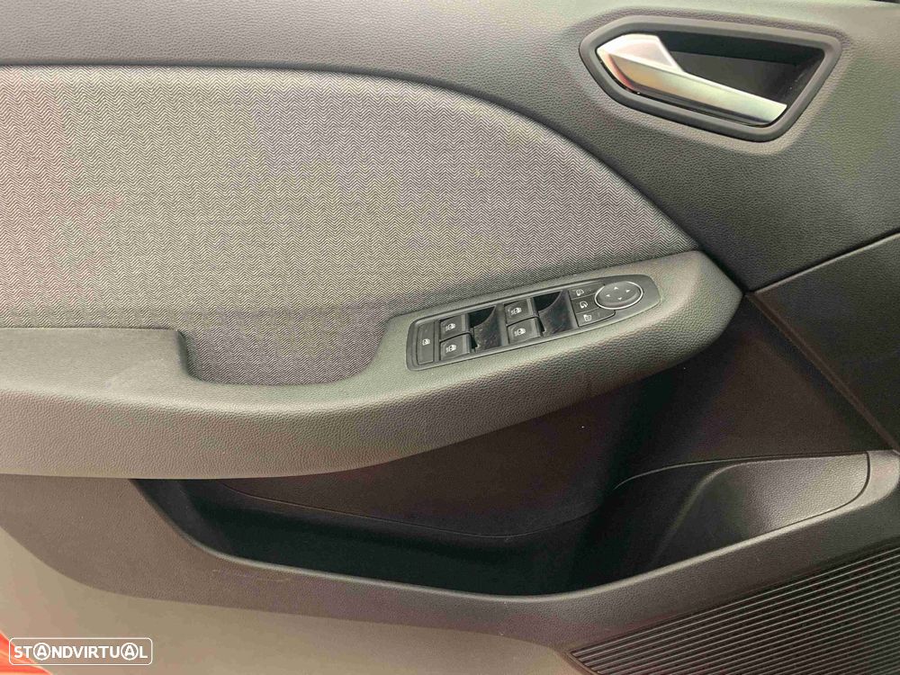 Renault Clio 1.0 TCe Techno Bi-Fuel - 22