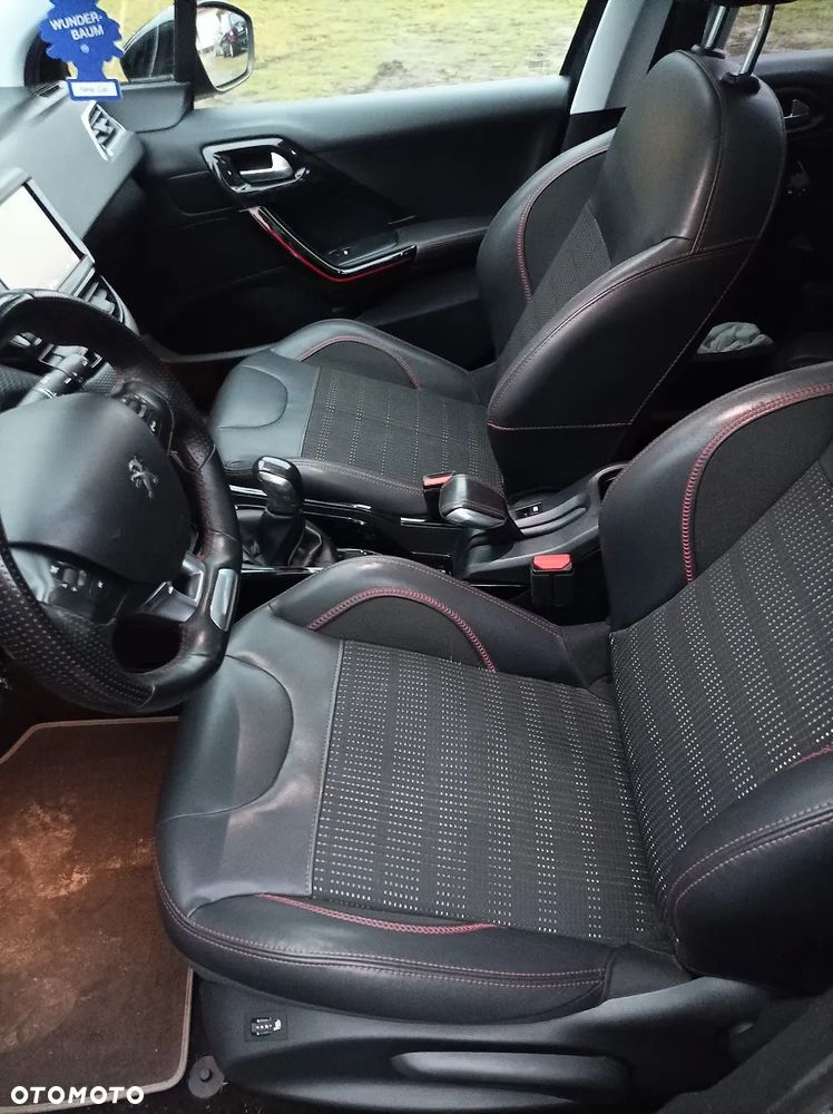 Peugeot 2008 PureTech 110 Stop&Start GT-Line Edition - 14