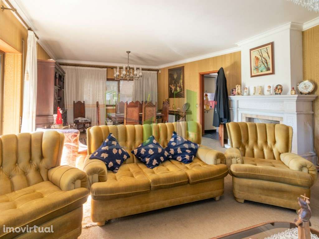 Moradia BI-FAMILIAR com piscina e campo de Tenis em Coimbra - Grande imagem: 3/30