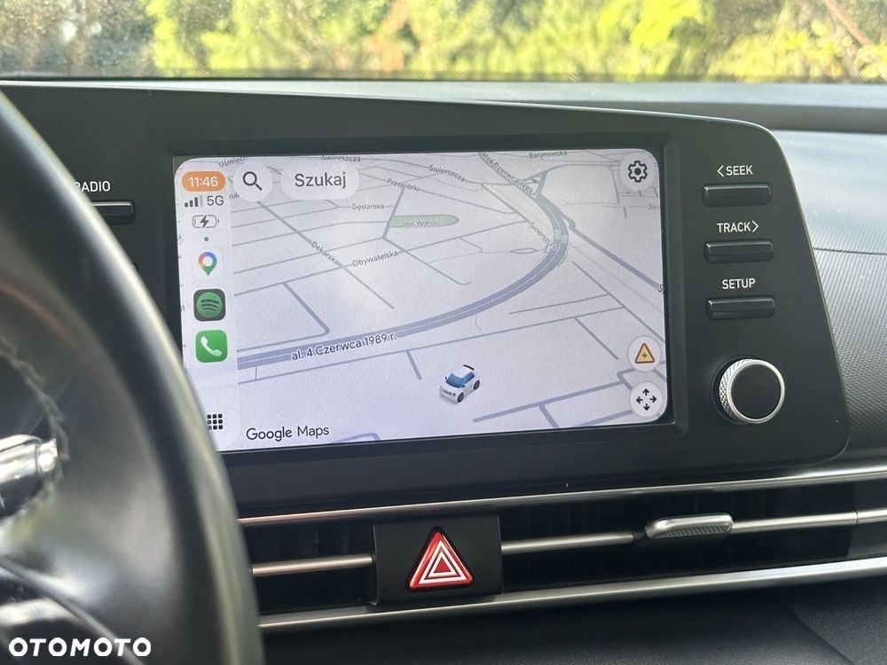 Hyundai Elantra 2022