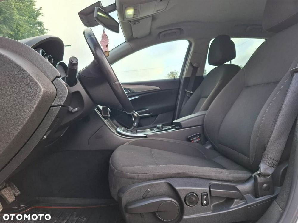 Opel Insignia 2.0 CDTI Sport - 29