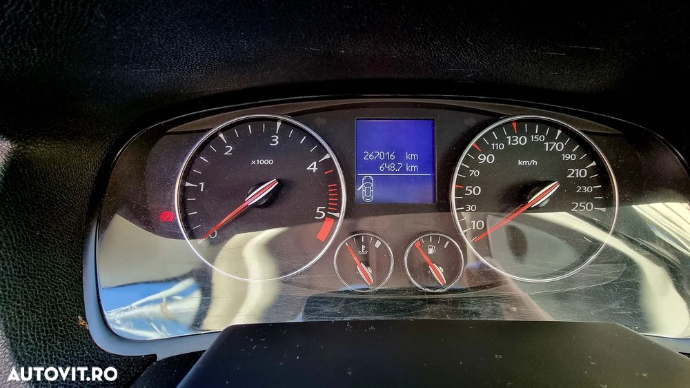 Renault Laguna Grandtour dCi 110 FAP Limited - 19