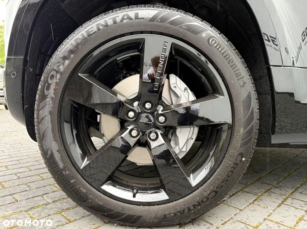 Land Rover Defender 110 D350 X-Dynamic HSE - 19
