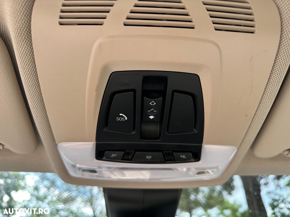 BMW Seria 3 320d Touring Aut. Modern Line - 9