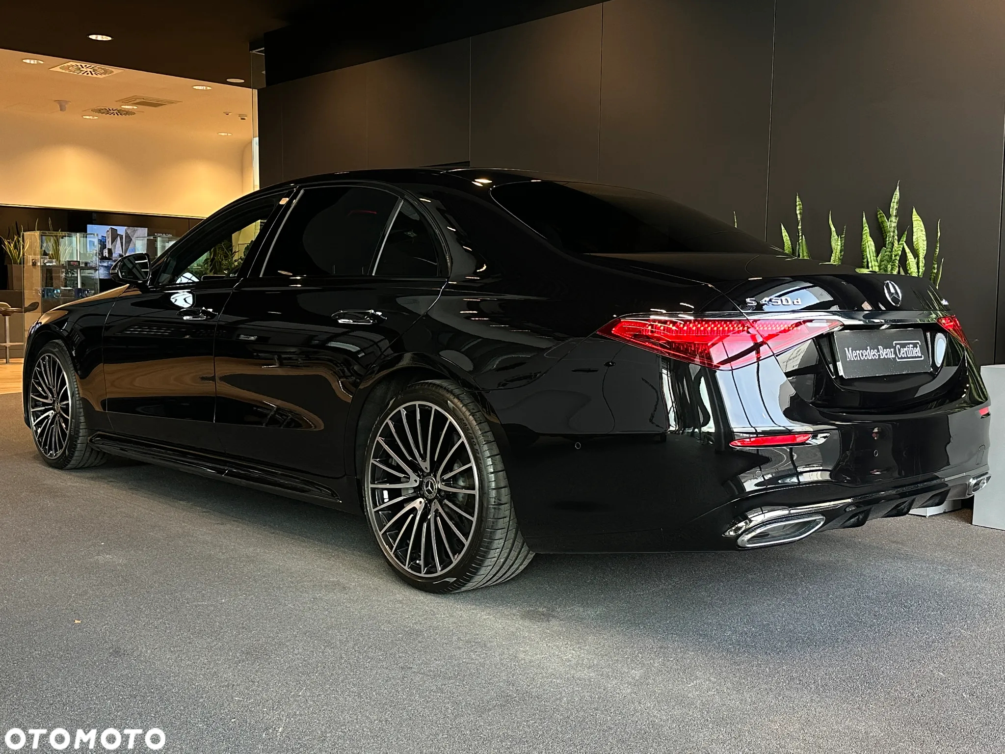 Mercedes-Benz Klasa S 450 d 4Matic L 9G-TRONIC - 2