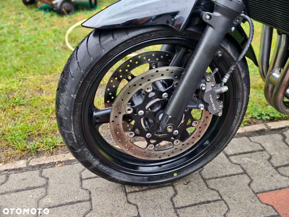 Suzuki Bandit - 25