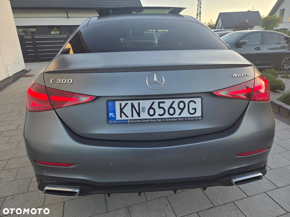 Mercedes-Benz Klasa C 300 mHEV 4-Matic AMG - 10