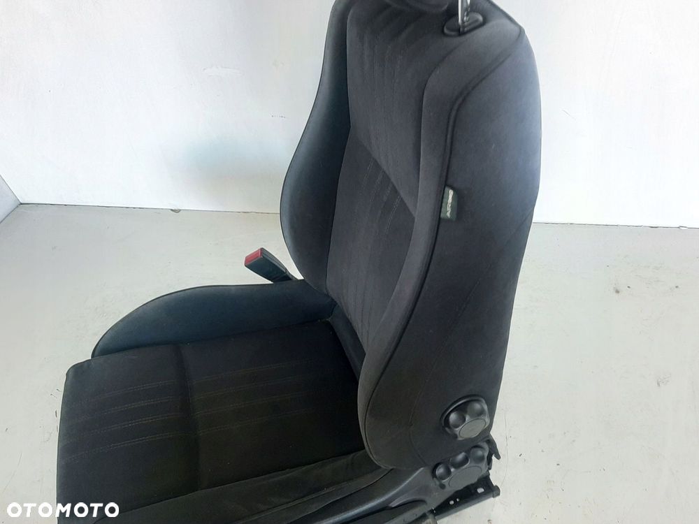 ALFA ROMEO 159 KOMBI 1.9JTDM 16V 07R FOTEL LEWY KIEROWCY GRZANY - 9