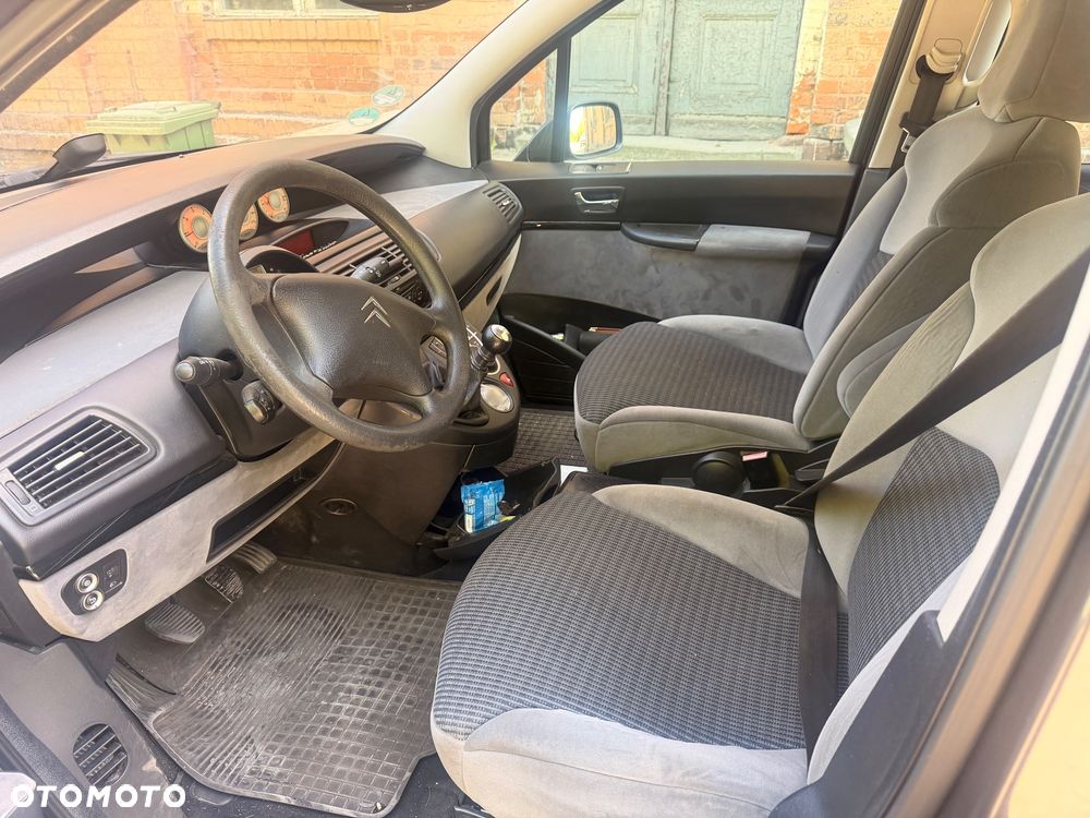 Citroën C8 2.0 HDi Exclusive - 6