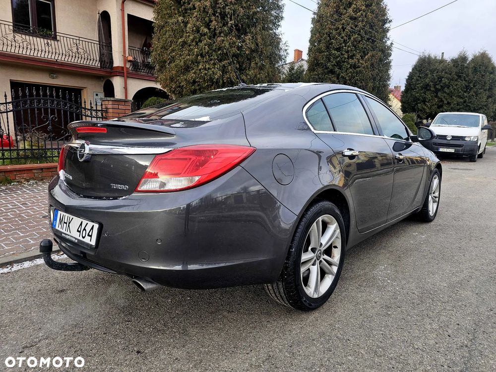 Opel Insignia 2.0 Turbo Cosmo - 3