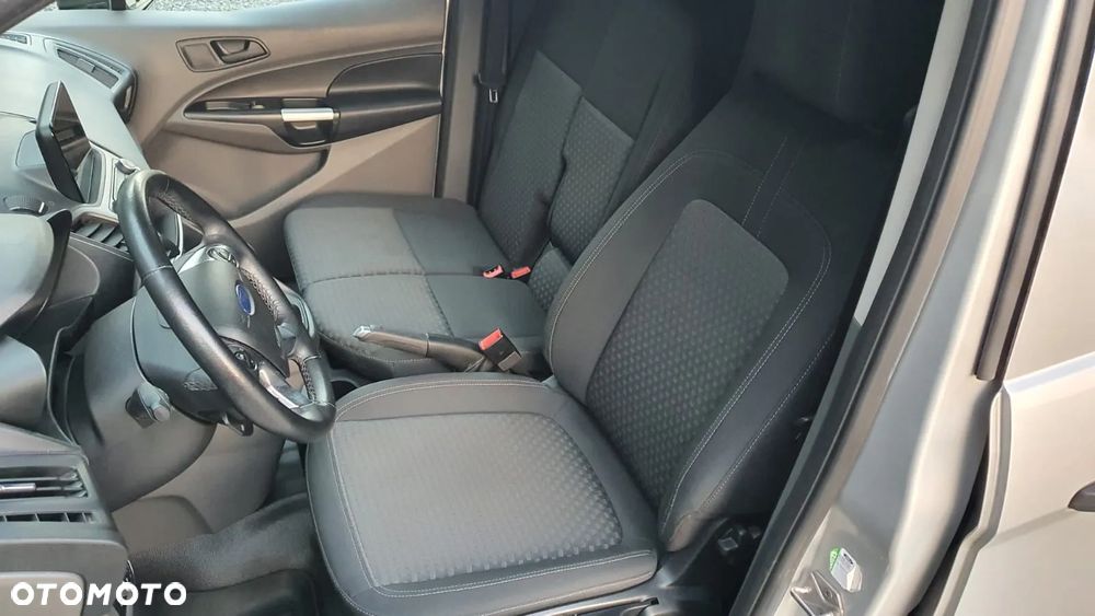 Ford Transit Connect - 37