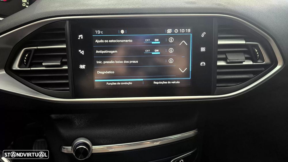 Peugeot 308 SW 1.5 BlueHDi Active J17 - 28