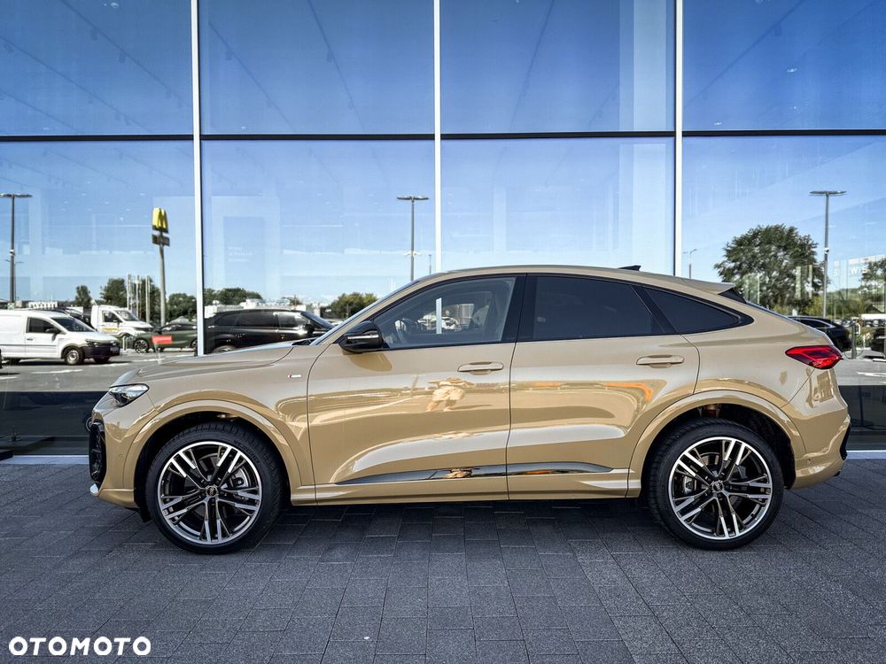 Audi Q5 Sportback - 7