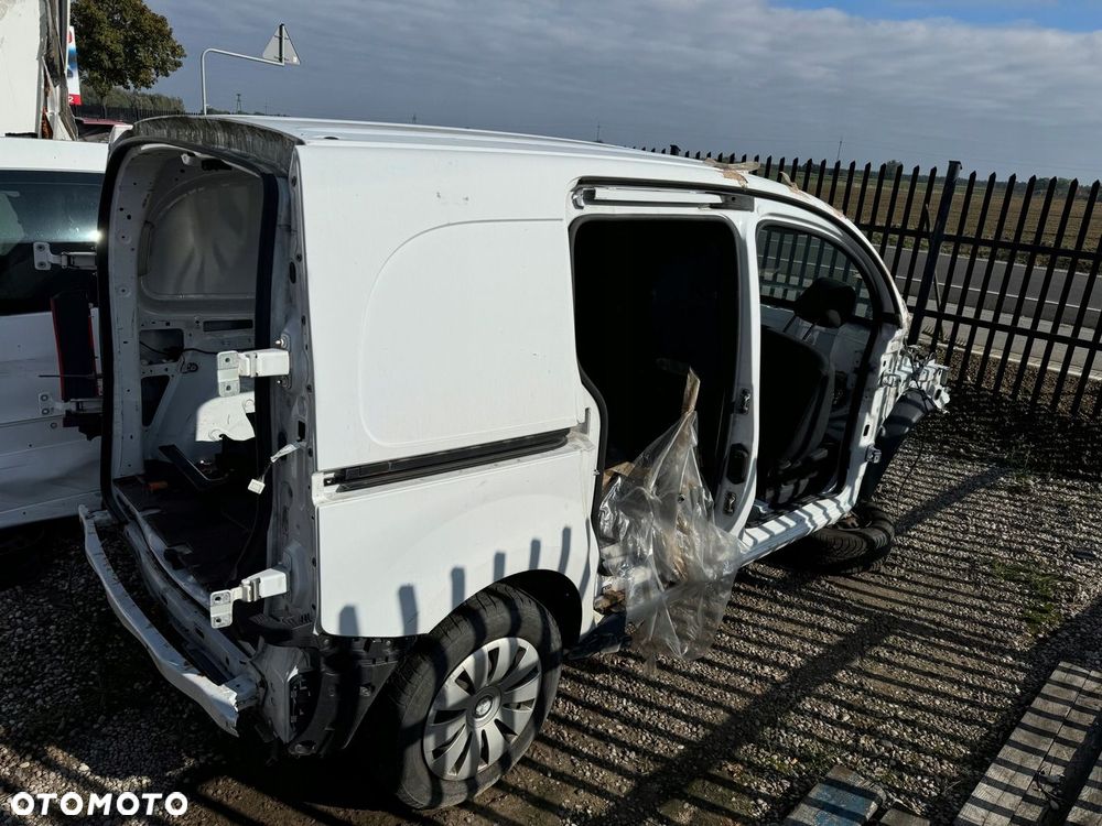 Mercedes Citan 1,5 CDI 2015r karoseria przód tył dach podłużnice - 4