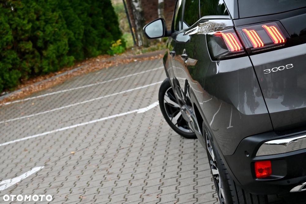Peugeot 3008 BlueHDi 130 Stop & Start EAT8 Allure Pack - 17