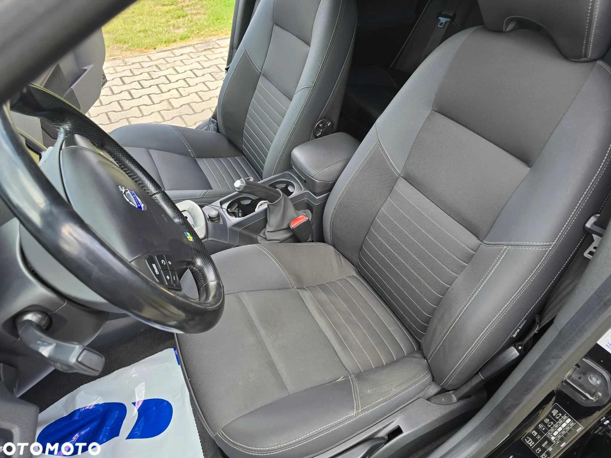 Volvo S40 2.4D5 - 11
