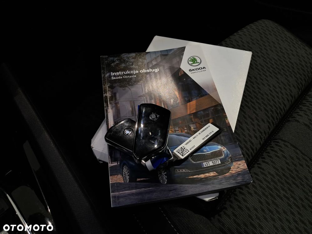 Skoda Octavia 2.0 TDI Style DSG - 20