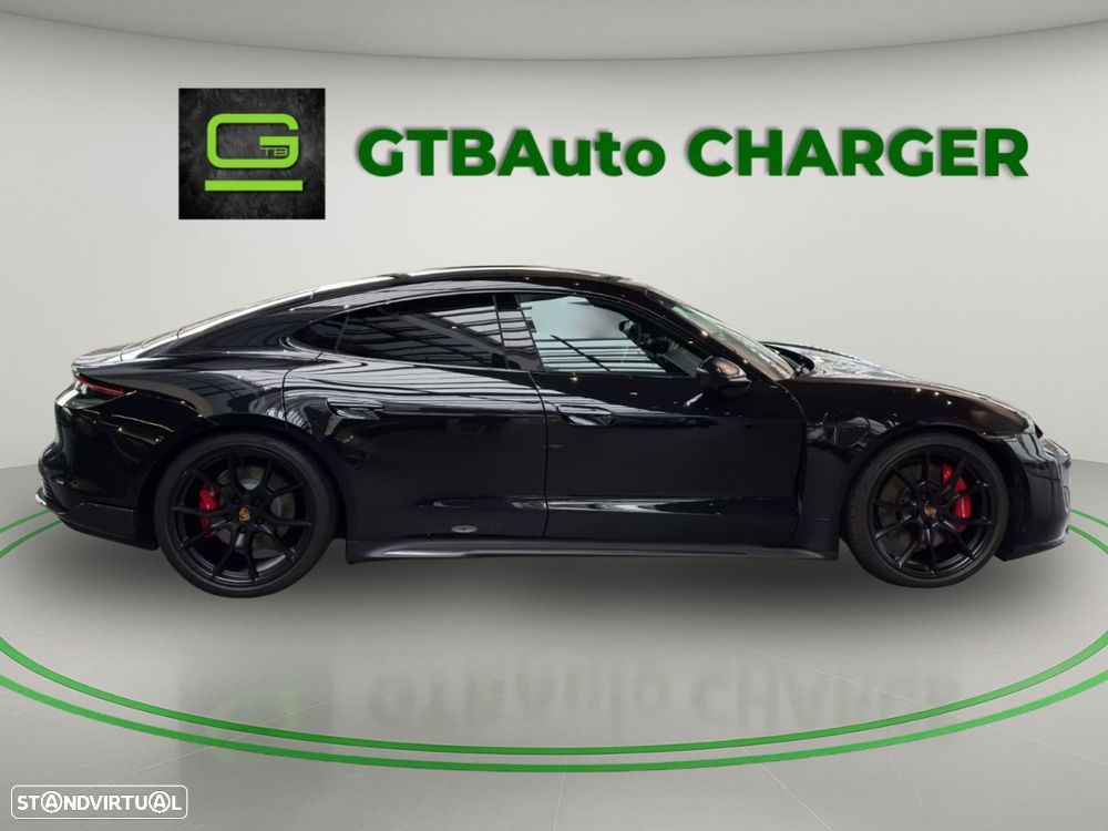 Porsche Taycan - 5