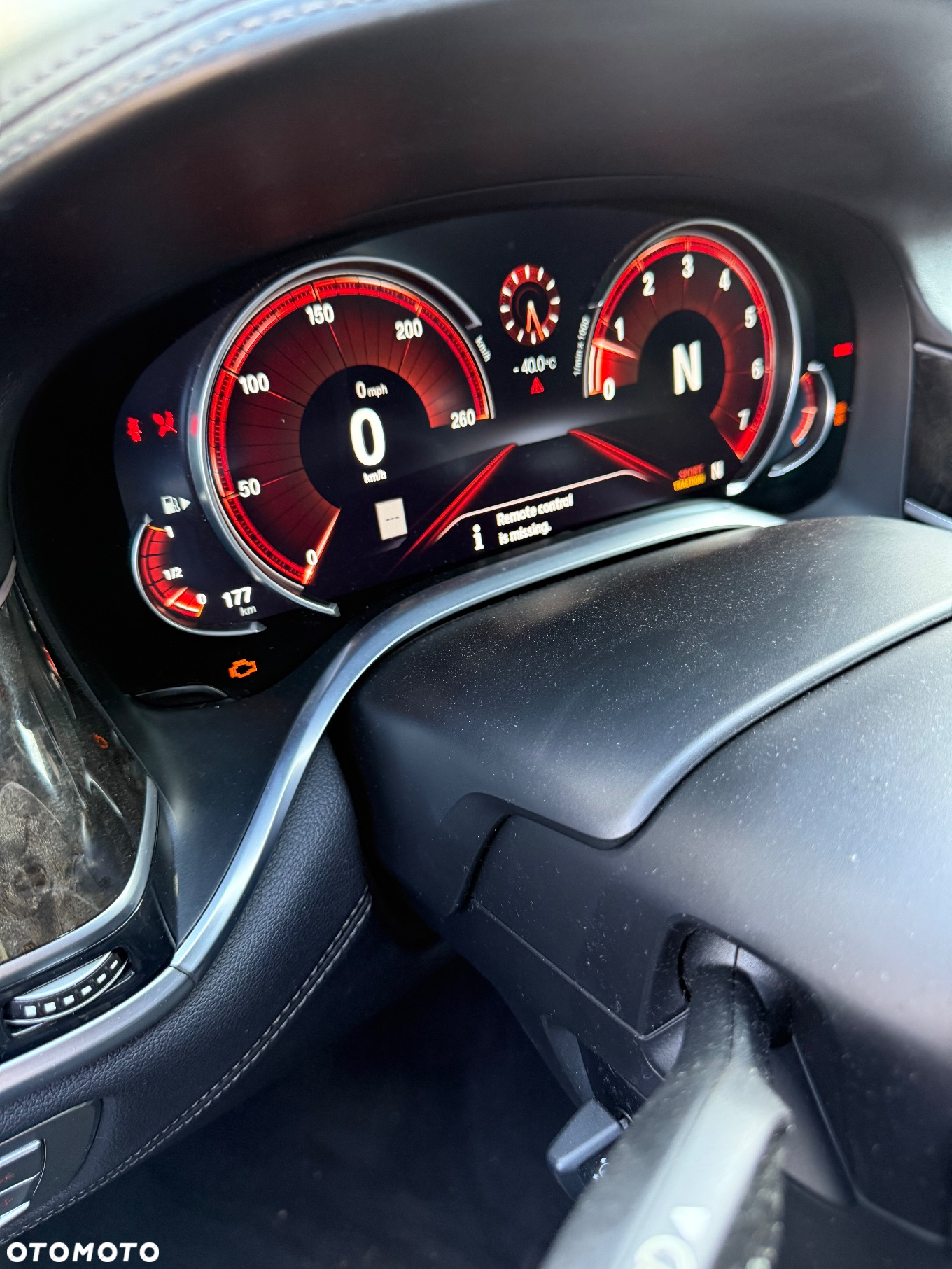 BMW Seria 7 750i - 9