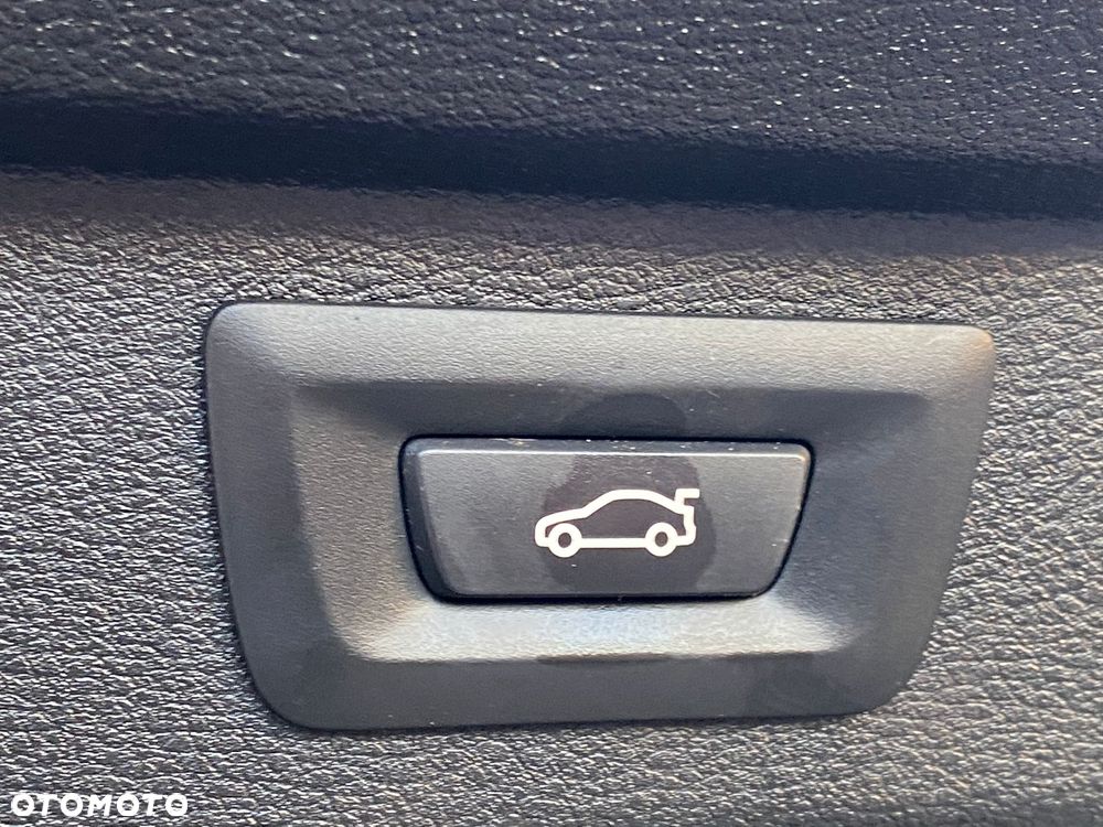 BMW X5 xDrive35i - 26