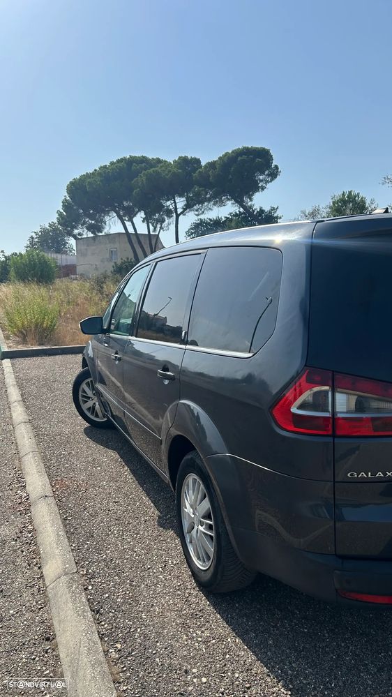 Ford Galaxy 1.8 TDCi Ghia - 4