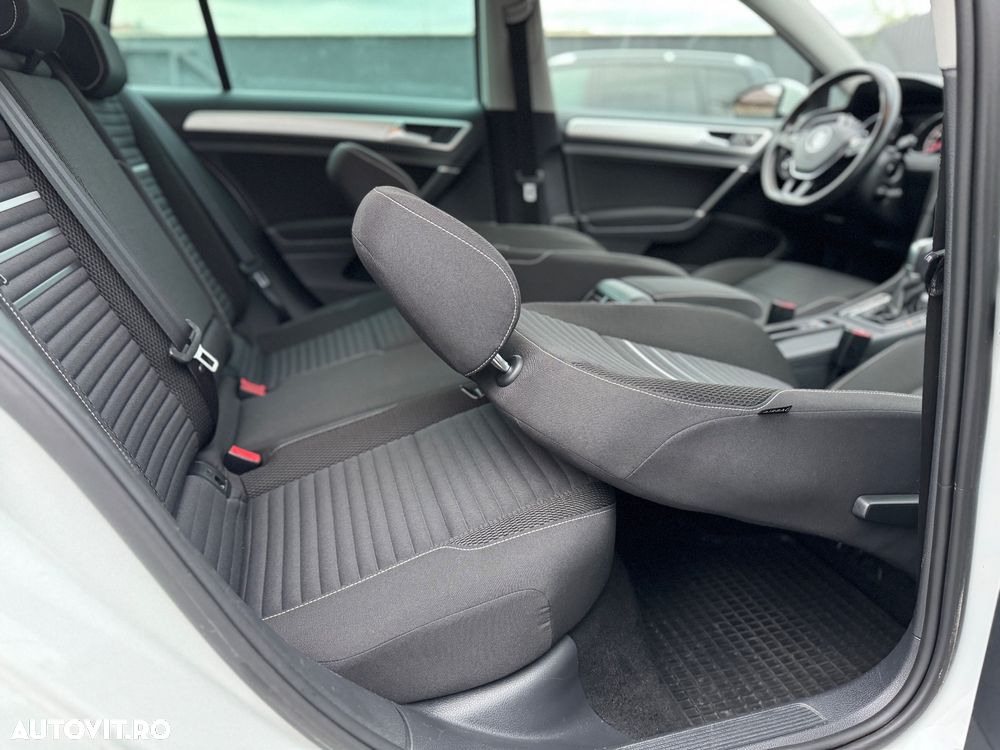 Volkswagen Golf 1.4 TSI BlueMotion Technology DSG Cup - 18