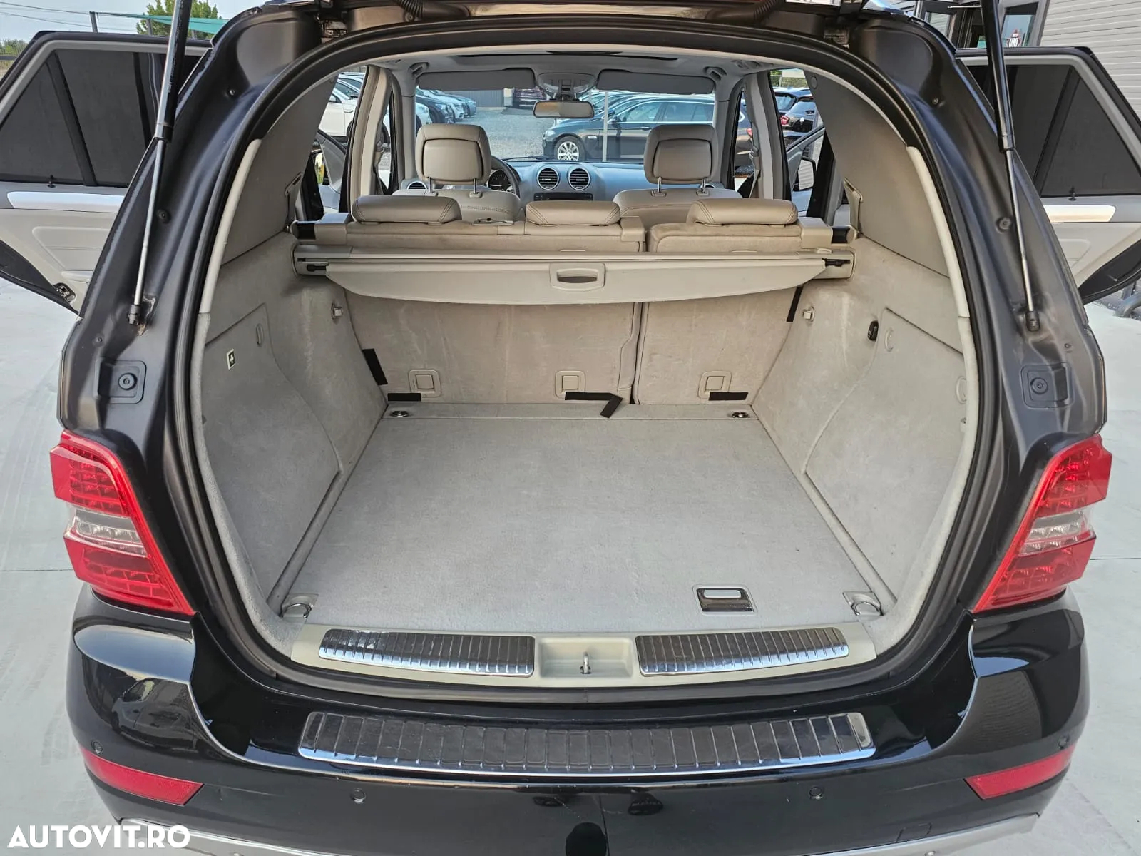 Mercedes-Benz ML 350 CDI Aut - 32
