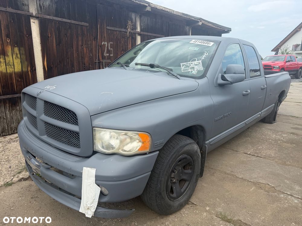 Dodge RAM 5.7 4WD HEMI - 1